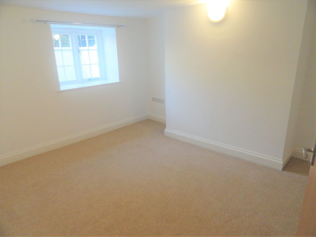 Property photo 3 of 7 Gallery