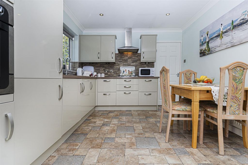 Property photo 2 of 37 Dining Kitchen