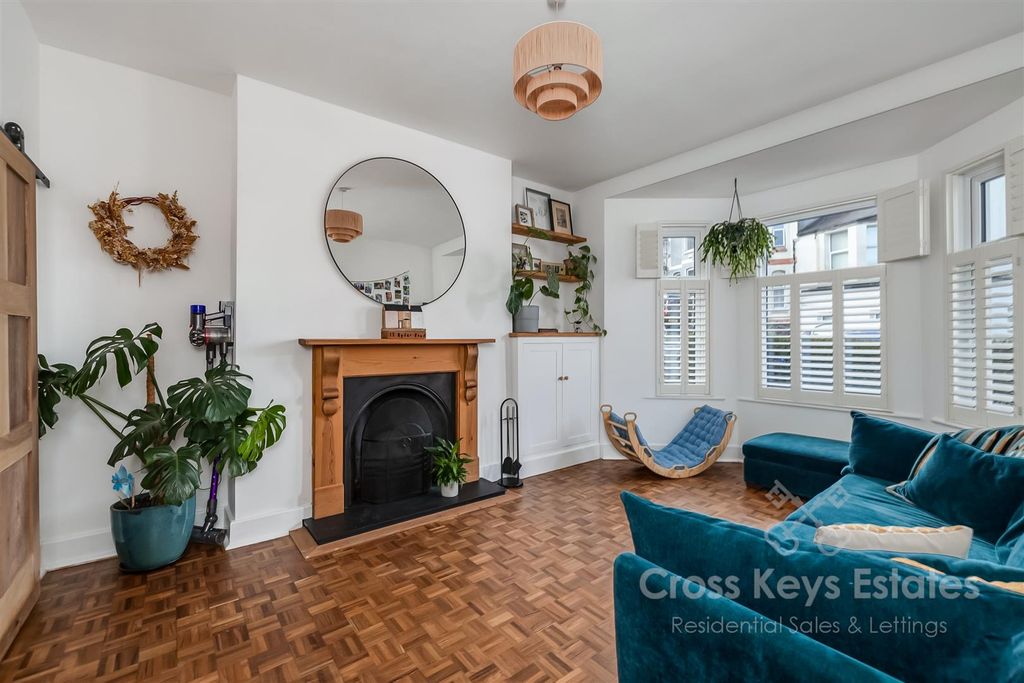 Property photo 3 of 26 Sitting Room