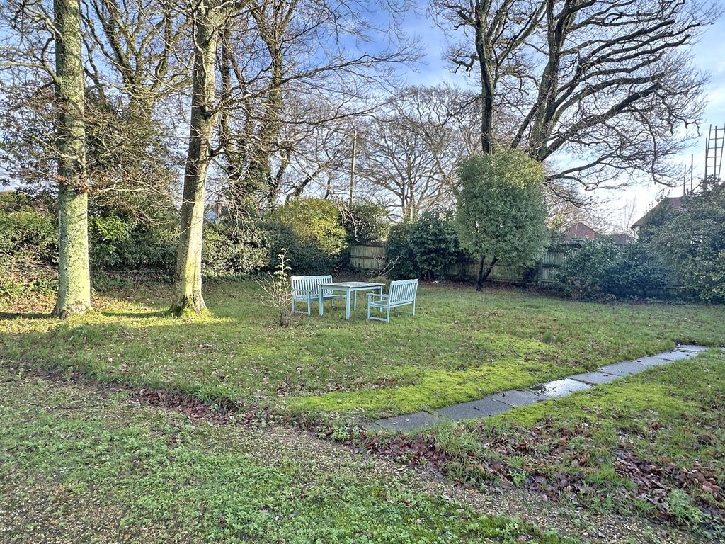 Property photo 2 of 14 Picture 2