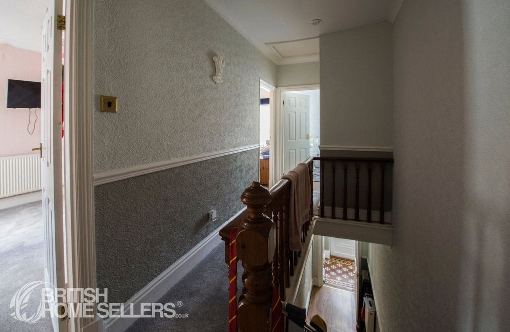 Property photo 2 of 12 Picture No. 03
