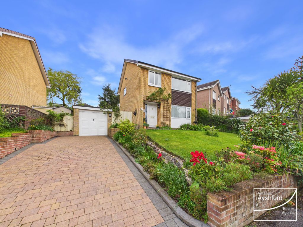 Property photo 1 of 31