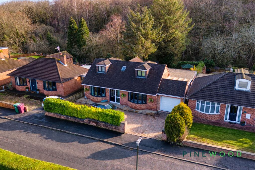 Property photo 1 of 32 Front