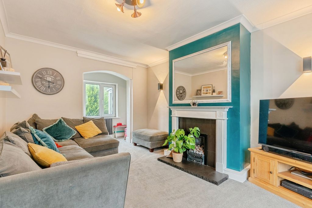 Property photo 3 of 25 Pbox-Img.Jpg