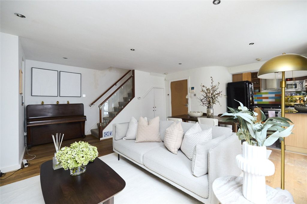 Property photo 3 of 18 Picture No. 03