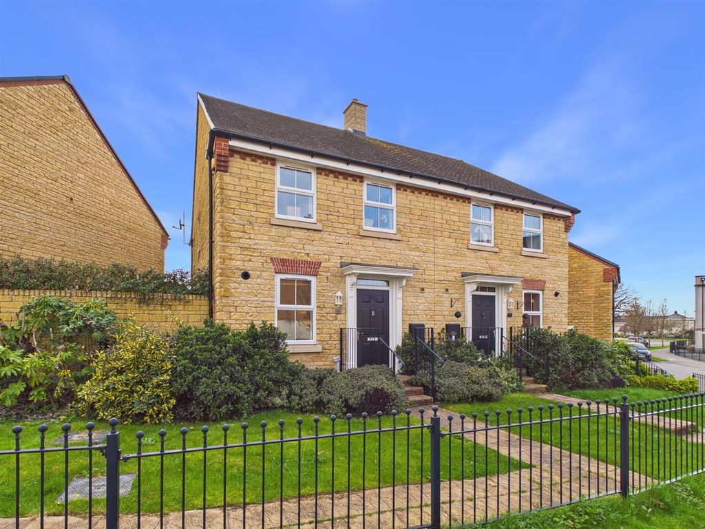 Property photo 1 of 24