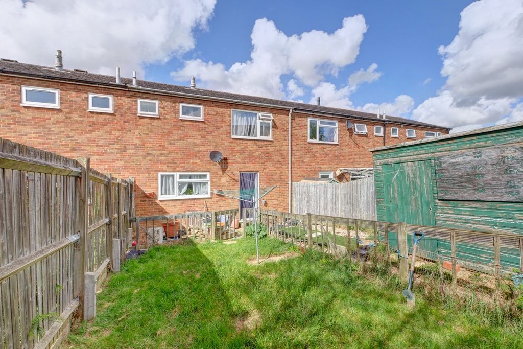Property photo 2 of 11