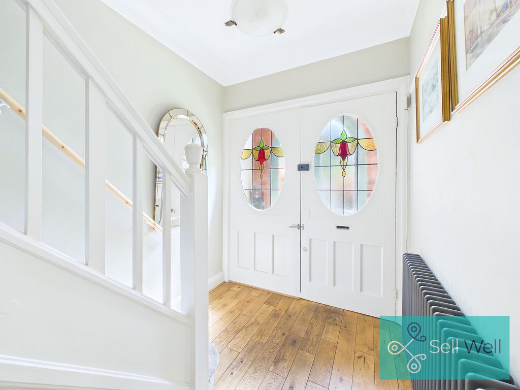 Property photo 2 of 44 Hallway