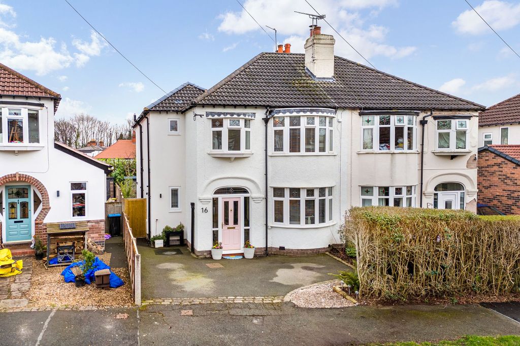 Property photo 1 of 36