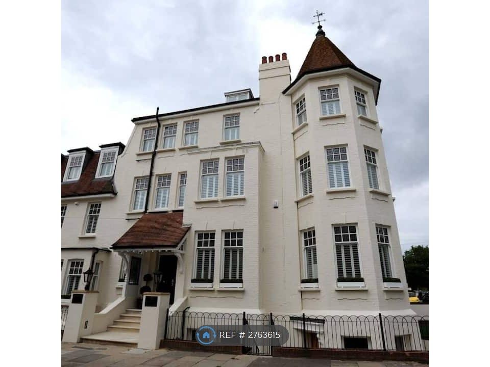 Property photo 2 of 7