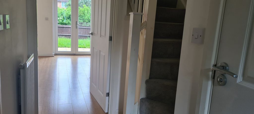 Property photo 3 of 14