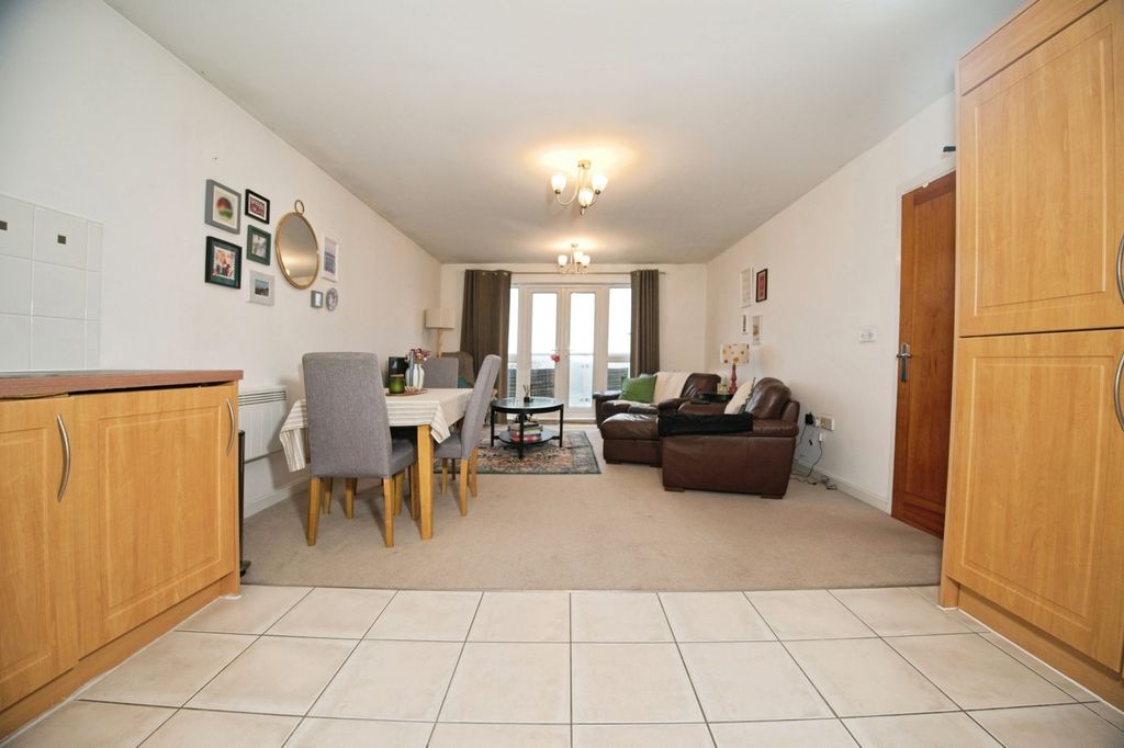 Property photo 3 of 17 Living/Dining Area