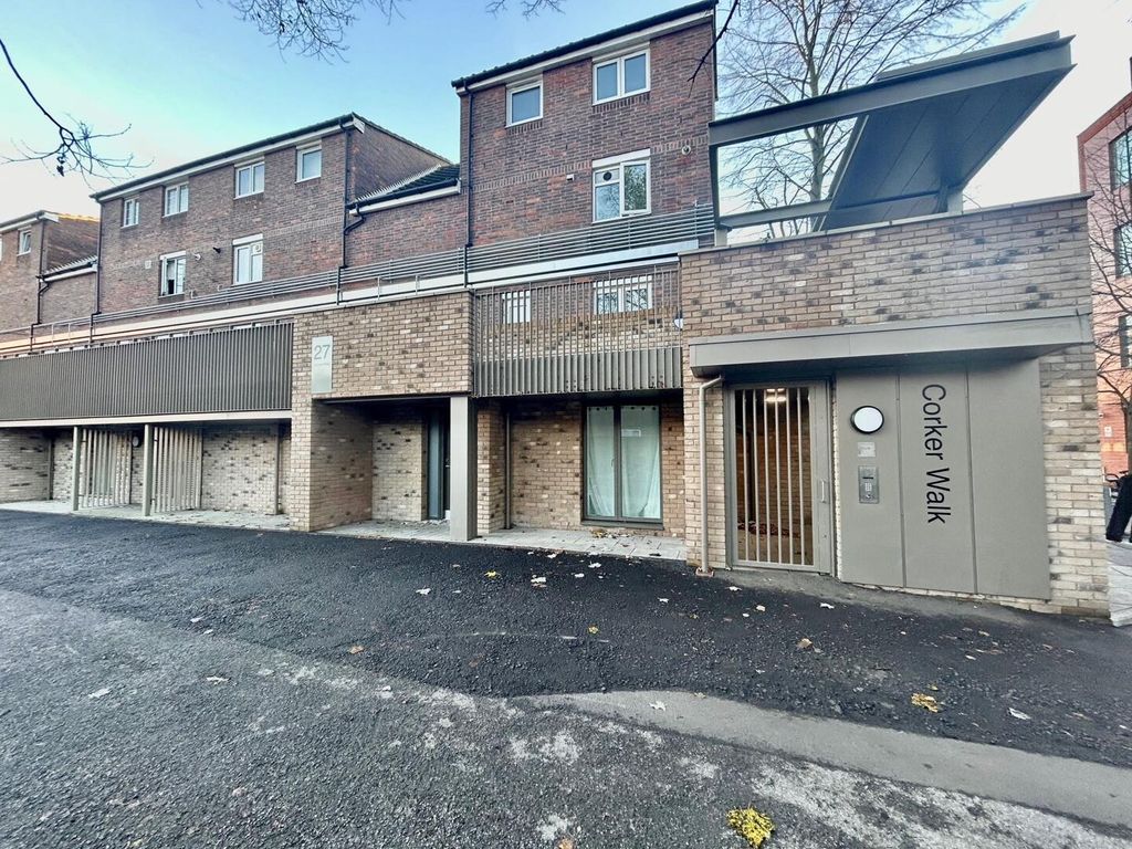 Property photo 1 of 10 Front (Exterior)