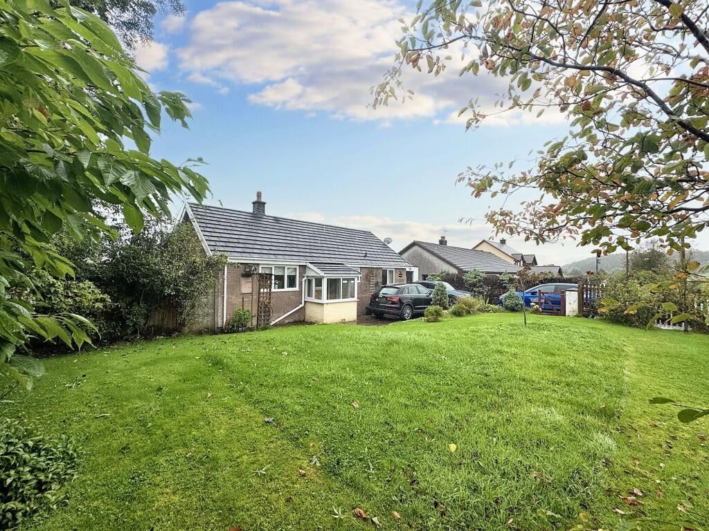 Property photo 1 of 22