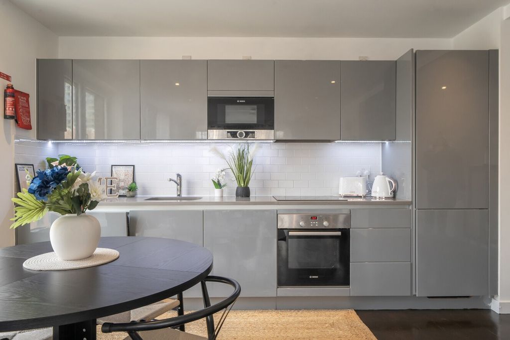 Property photo 3 of 22 Picture No. 90