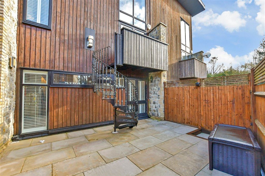 Property photo 3 of 14 Patio / Decking