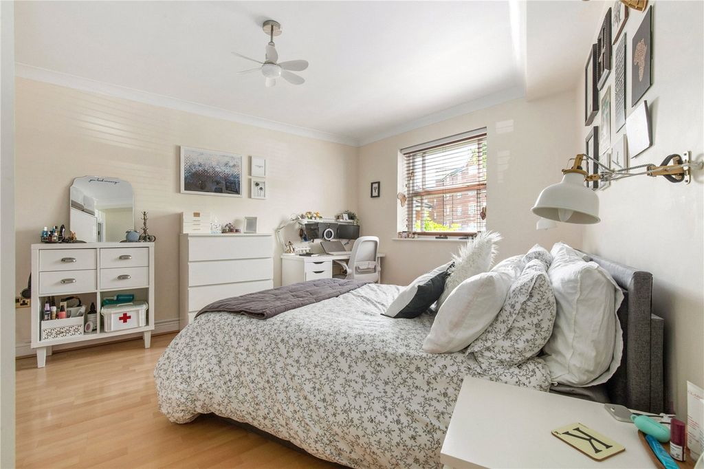 Property photo 2 of 11 Picture No. 07