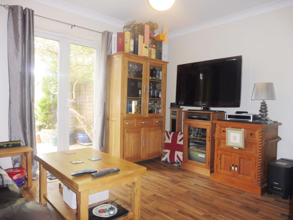 Property photo 2 of 10 Image