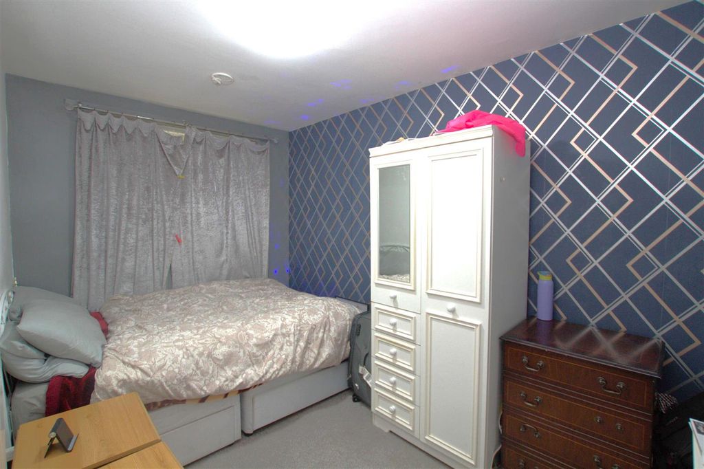 Additional image 10 of 4 bed flat for saleSefton Road, Middlesbrough TS3