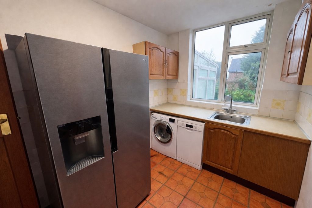 Property photo 3 of 11 2659683