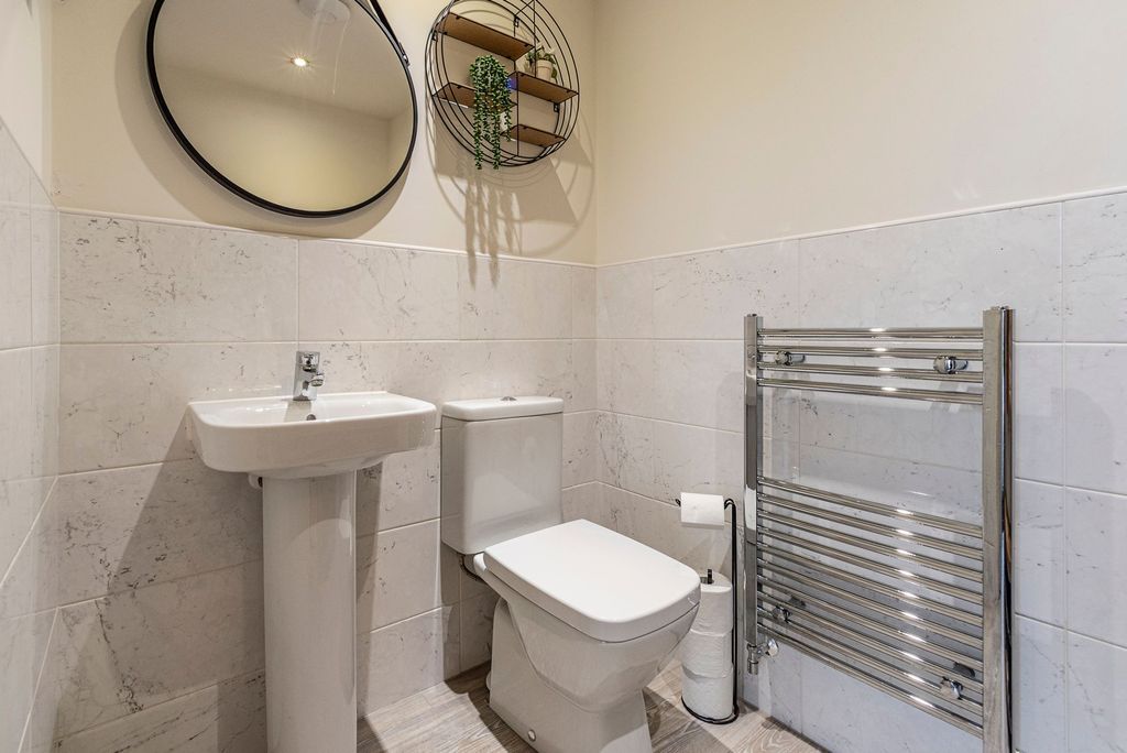 Property photo 3 of 22