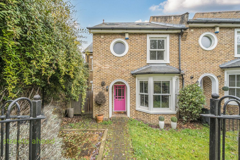 Property photo 1 of 20 536Eee89-B0d6-43d...