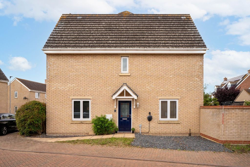 Property photo 2 of 16