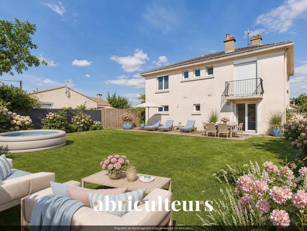 Property photo 1 of 12 Beautiful Nantes-Style House In Pornic, 5 Minutes From The Beach