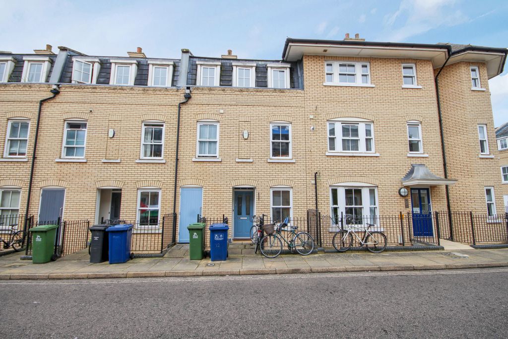 Property photo 1 of 16 Img_6455
