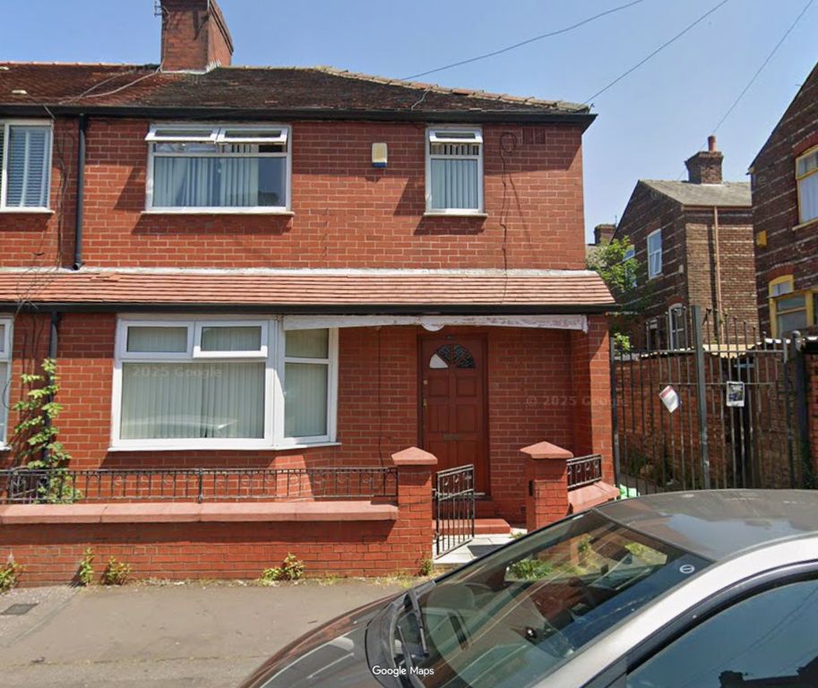 Property photo 1 of 3