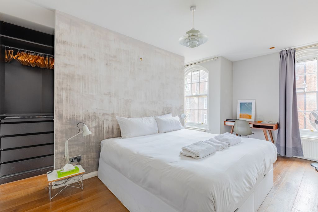 Property photo 1 of 36