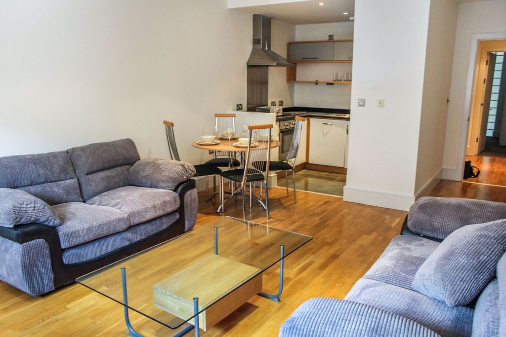 Property photo 1 of 10 Img_15279_8_Original.Jpg