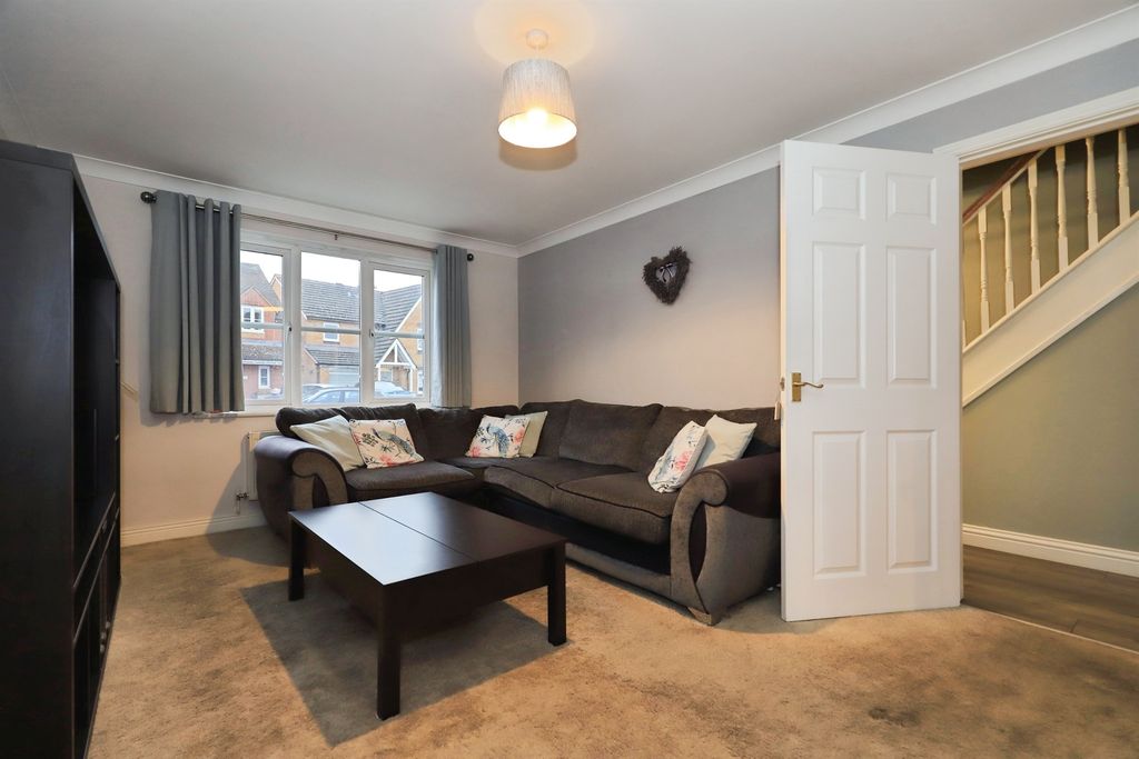 Property photo 3 of 20