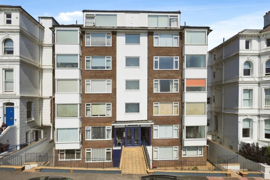 Property photo 1 of 25 Regency 10.Jpeg