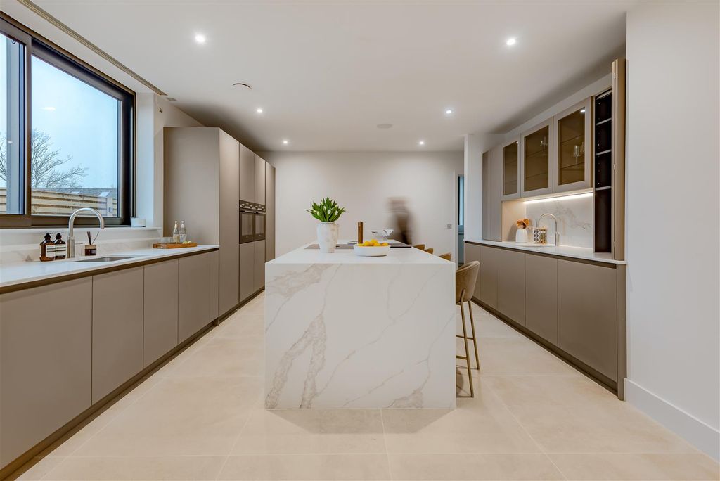 Property photo 2 of 29 Ke0_6795-Edit.Jpg