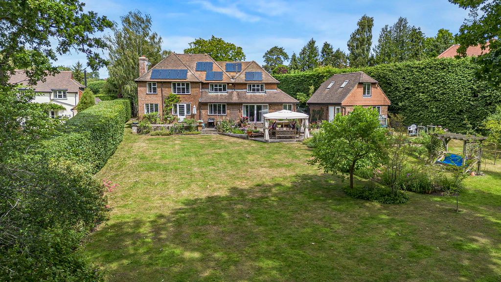 Property photo 1 of 22