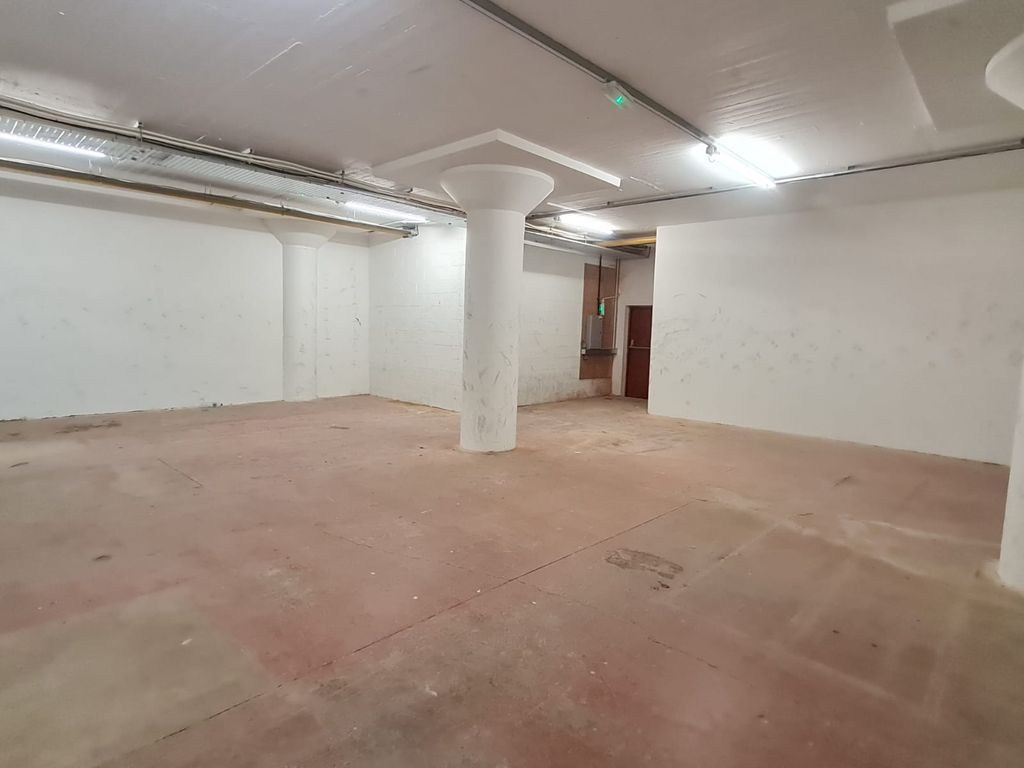 Property photo 3 of 3