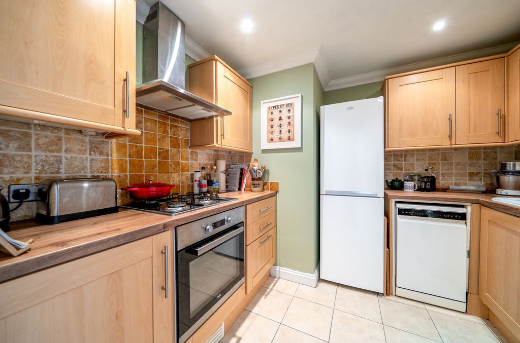 Property photo 2 of 15 1530550 (5).Jpg