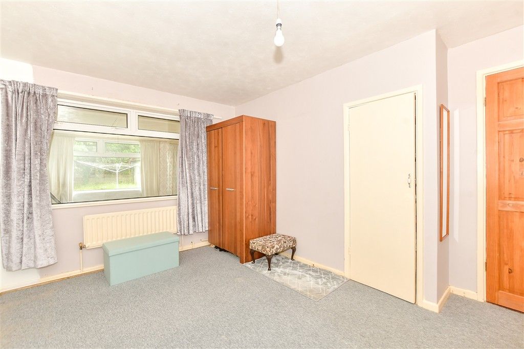 Property photo 3 of 9 Bedroom 1