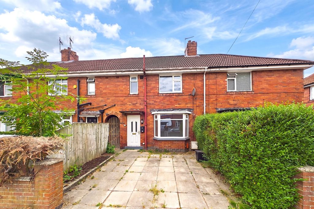 Property photo 1 of 16 Dodsworth - Front