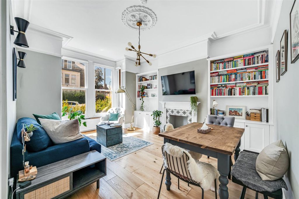 Property photo 1 of 11 67B Grafton Road-2.Jpg