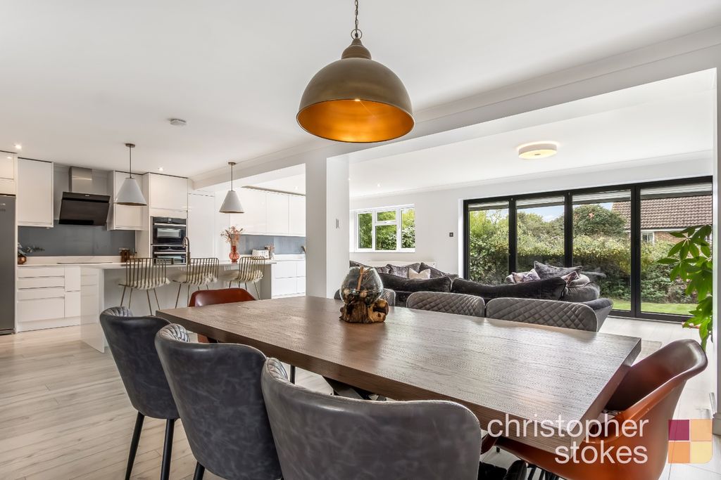 Property photo 2 of 26 4489833