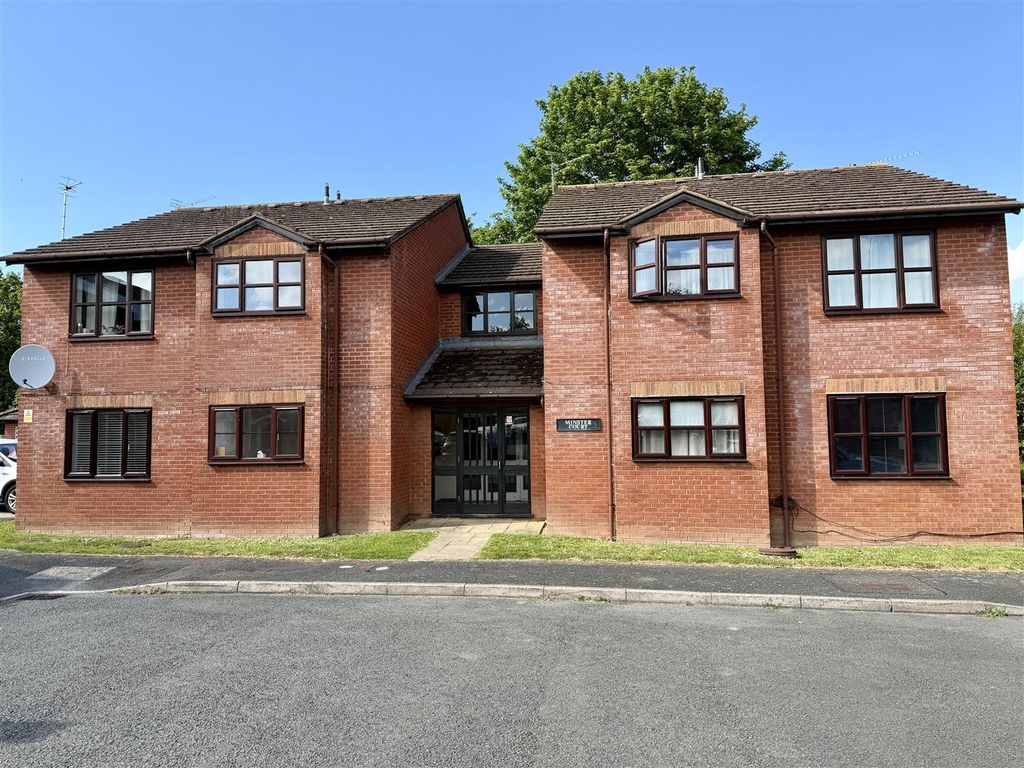 Property photo 1 of 11