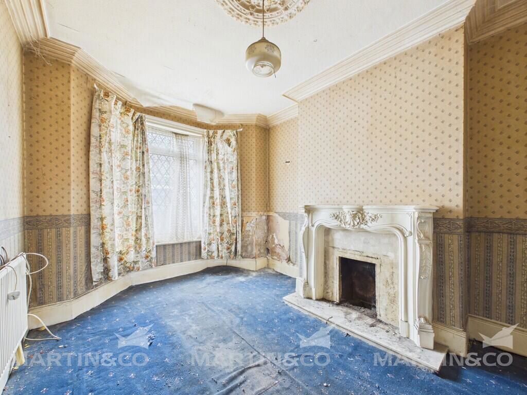 Property photo 2 of 9