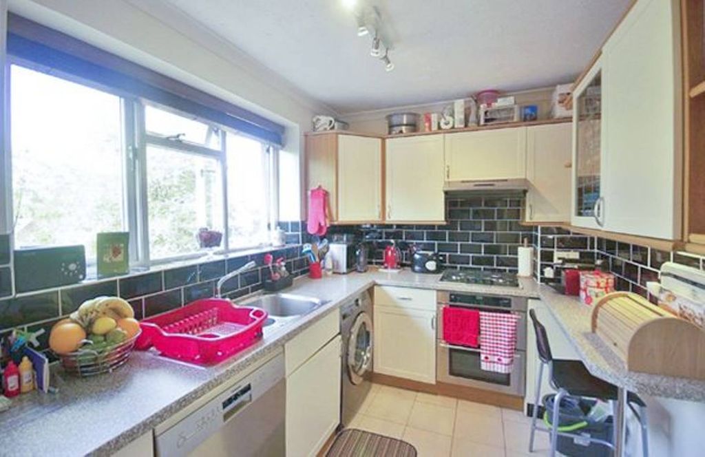Property photo 3 of 7