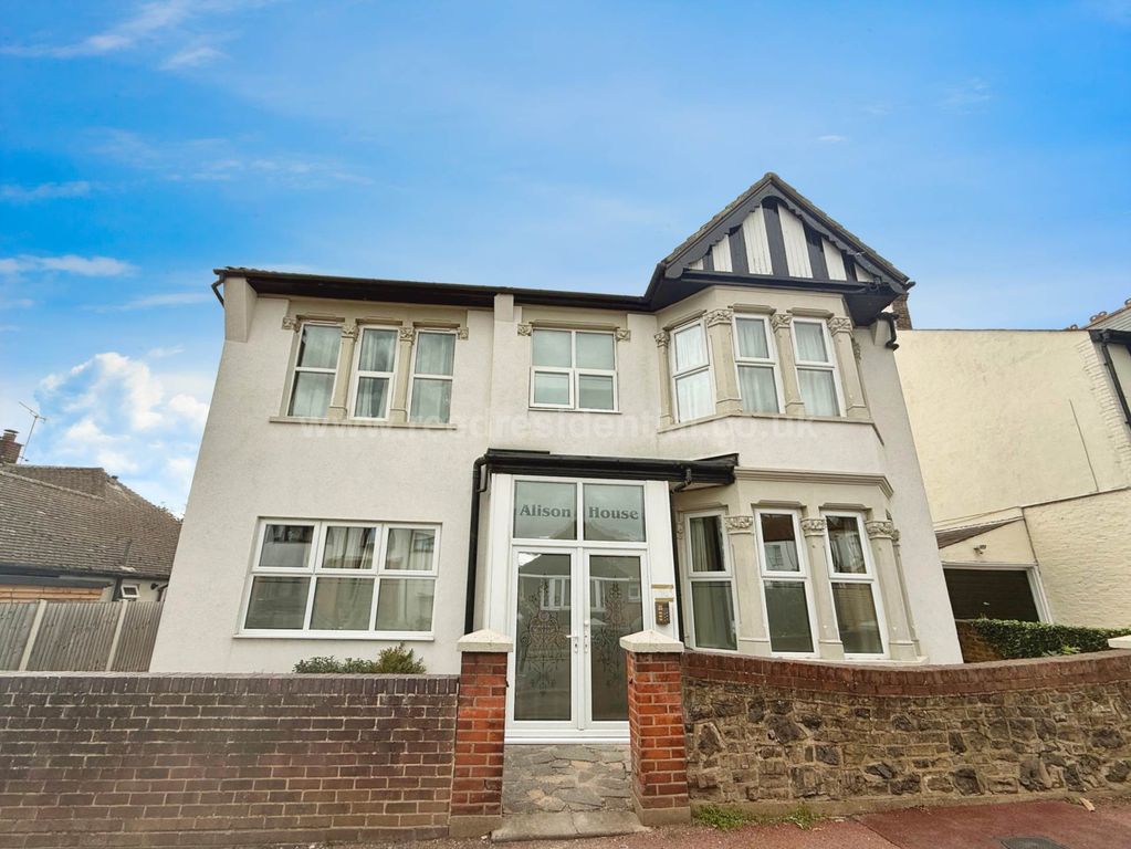Property photo 1 of 1