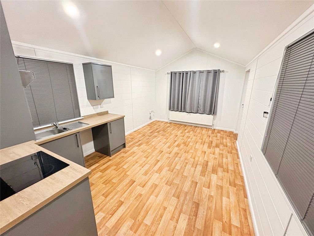 Property photo 2 of 5 Kitchen/Living Room