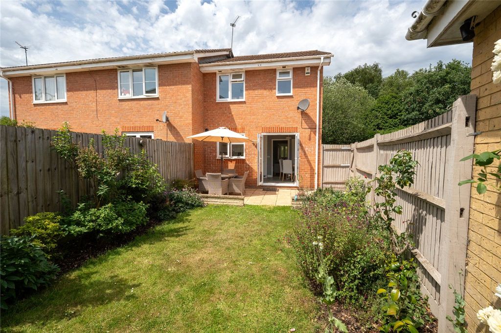 Property photo 2 of 23 Picture No. 26
