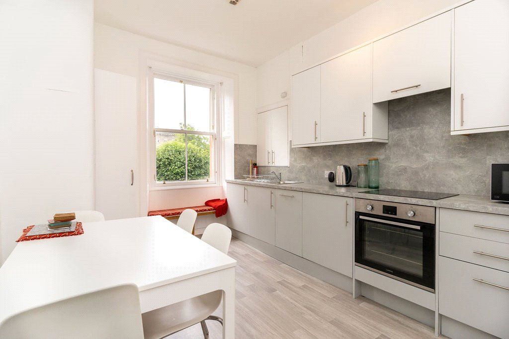 Property photo 3 of 14 Photo 3