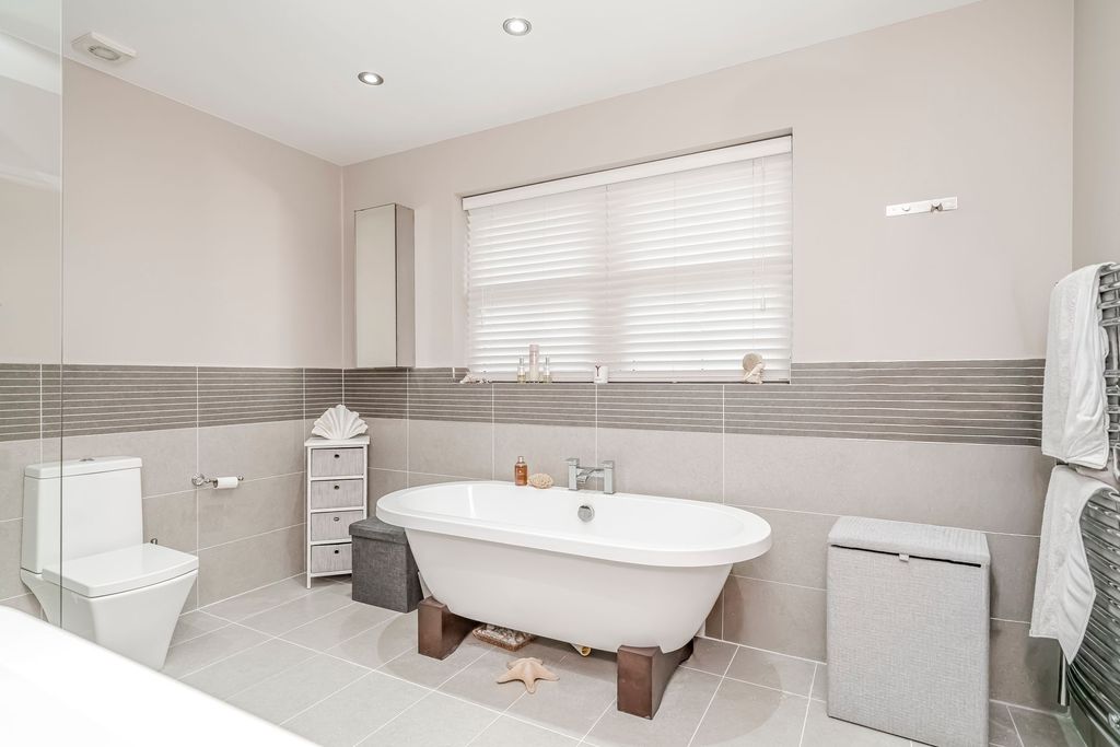 Additional image 18 of 6 bed detached house for saleFarington Lodge Gardens, Farington PR25